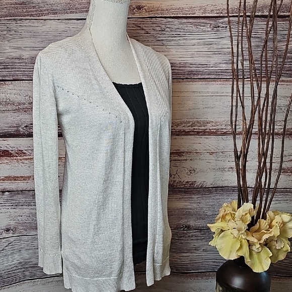 retrology Sweaters - NEW RETROLOGY HEATHER GRAY LONG SLEEVE OPEN FRONT GROMMET CARDIGAN